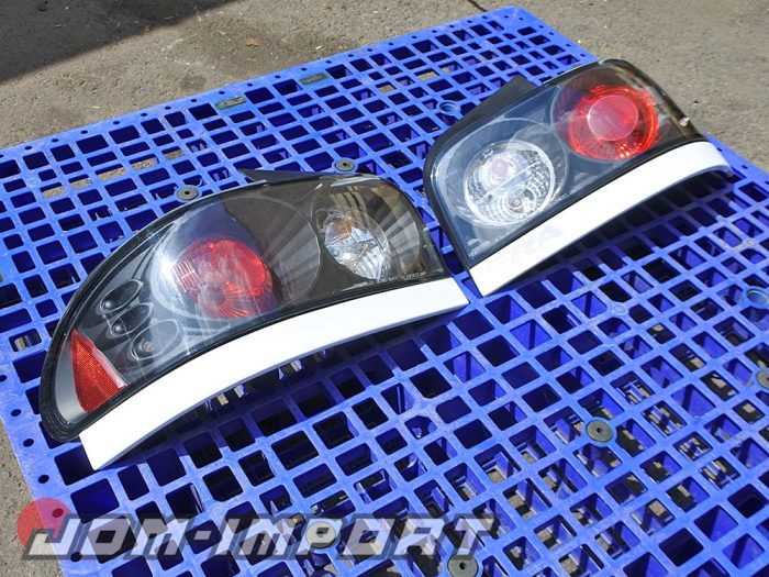 Subaru Impreza WRX STi GC8 aftermarket rear tail lights